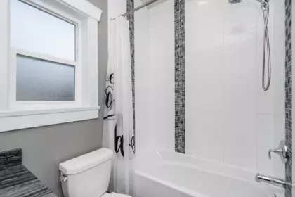Hallway Photo of 3353 Mason Avenue, Coquitlam, BC