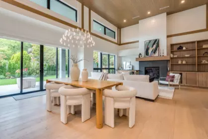 Breakfast Nook Photo of 8431 Fairway Road, Richmond, BC