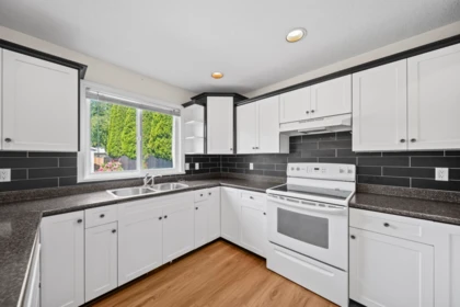 Walk-In Closet Photo of 12227 Bonson Road, Pitt Meadows, BC