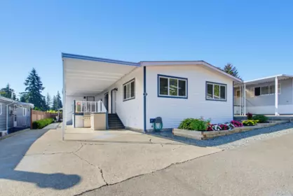 Exterior Rear Photo of 3 27111 Avenue, Langley, BC