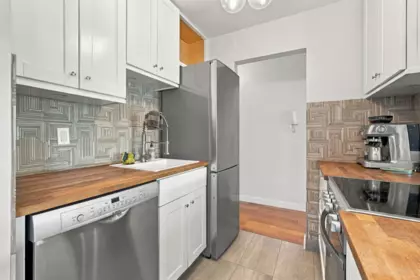 Breakfast Nook Photo of 304 1611 E 3rd Avenue, Vancouver, BC