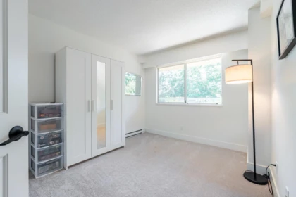 Entry Foyer Photo of 201 3150 Gladwin Road, Abbotsford, BC