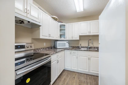 Hot Tub / Spa Photo of 201 3150 Gladwin Road, Abbotsford, BC