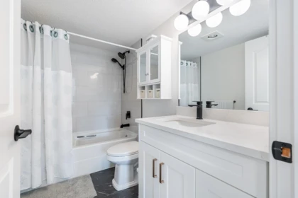Mudroom Photo of 201 3150 Gladwin Road, Abbotsford, BC