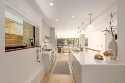 Breakfast Nook Photo of 520 E 30th Avenue, Vancouver, BC