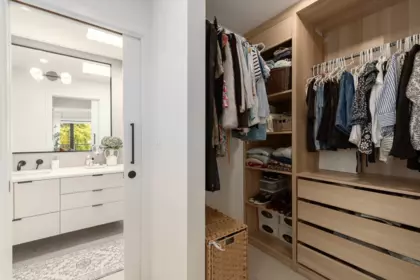 Mudroom Photo of 520 E 30th Avenue, Vancouver, BC