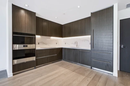 Primary Bathroom Photo of 704 777 Harbour Way, Vancouver, BC