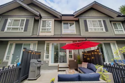 Hot Tub / Spa Photo of 45 21867 50 Avenue, Langley, BC