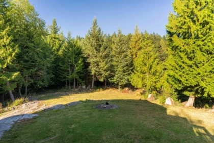 Outdoor Deck Photo of 351 Salal Road, Bowen Island, BC
