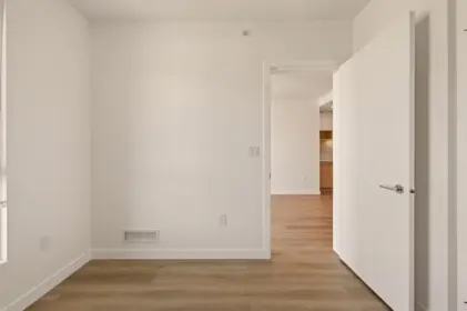 805 6087 Wilson Avenue, Burnaby, BC, Burnaby — Apartment/Condo for sale
