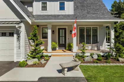 Family Room Photo of 2416 256 Street, Langley, BC