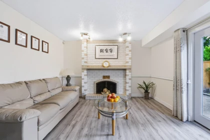Laundry Room Photo of 10680 Hollymount Drive, Richmond, BC