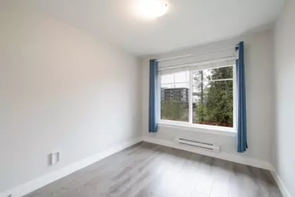 Kitchen Island Photo of 27 14660 105a Avenue, Surrey, BC