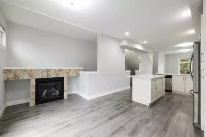 Primary Bathroom Photo of 27 14660 105a Avenue, Surrey, BC