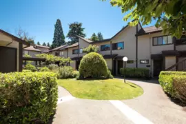 31 460 W 16th Avenue, Vancouver, BC