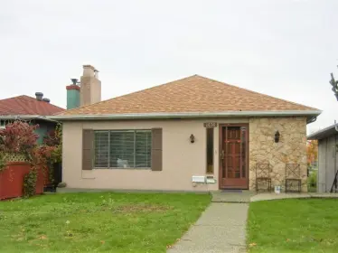 2876 E Broadway, Vancouver, BC, Vancouver — Single Family Residence for sale