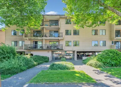 101 8400 Lansdowne Road, Richmond, BC, Richmond — Apartment/Condo for sale