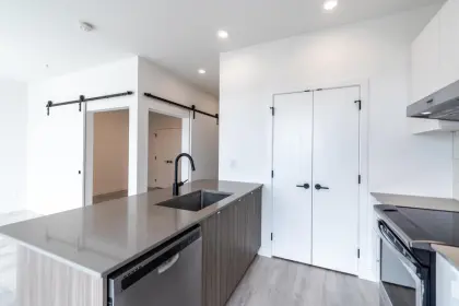 607 32828 Landeau Place, Abbotsford, BC, Abbotsford — Apartment/Condo for sale