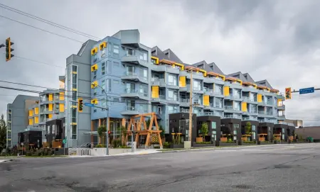 607 32828 Landeau Place, Abbotsford, BC, Abbotsford — Apartment/Condo for sale