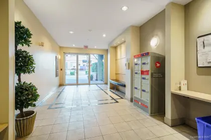 313 2288 Marstrand Avenue, Vancouver, BC, Vancouver — Apartment/Condo for sale