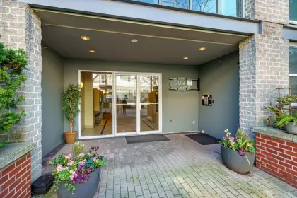 313 2288 Marstrand Avenue, Vancouver, BC, Vancouver — Apartment/Condo for sale