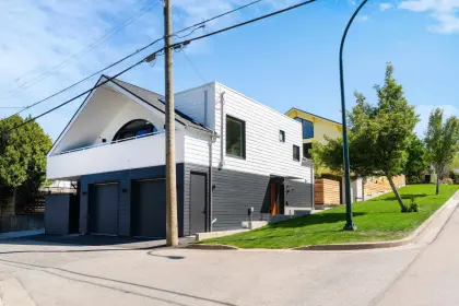 3862 Prince Albert Street, Vancouver, BC, Vancouver — Half Duplex for sale