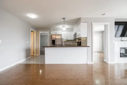 502 22318 Lougheed Highway, Maple Ridge, BC, Maple ridge — Apartment/Condo for sale