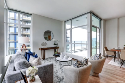 1302 8940 University Crescent, Burnaby, BC, Burnaby — Apartment/Condo for sale