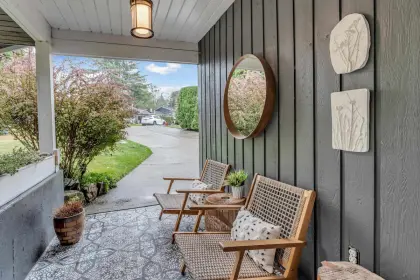 7653 Sutton Place, Delta, BC, Delta — Single Family Residence for sale