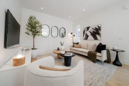 2433 W Broadway, Vancouver, BC, Vancouver — Townhouse for sale