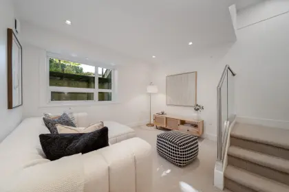 2433 W Broadway, Vancouver, BC, Vancouver — Townhouse for sale