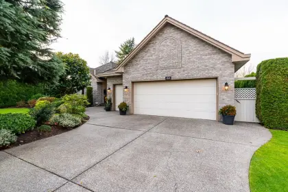 3533 Canterbury Drive, Surrey, BC, Surrey — Single Family Residence for sale