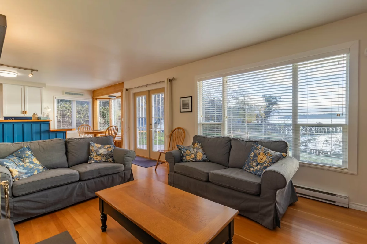 Office / Den Photo of 73 Madrona Road, Galiano Island, BC