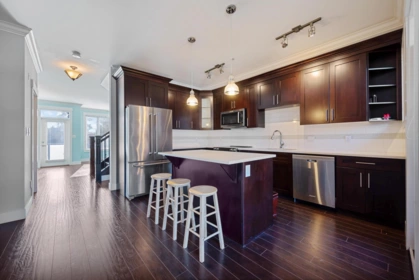Breakfast Nook Photo of 10 1731 Prairie Avenue, Port Coquitlam, BC