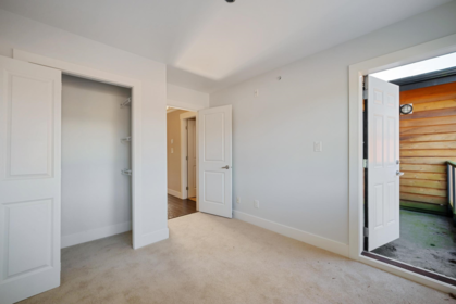 Kitchen Photo of 10 1731 Prairie Avenue, Port Coquitlam, BC
