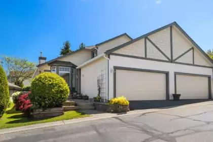 70 9012 Walnut Grove Drive, Langley, BC, Langley — Townhouse for sale