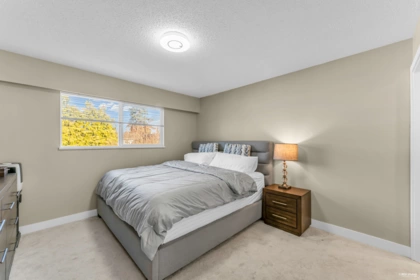 14717 16a Avenue, Surrey, BC, Surrey — Single Family Residence for sale