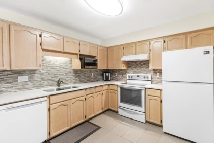 104 19236 Ford Road, Pitt Meadows, BC, Pitt meadows — Apartment/Condo for sale