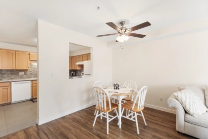 104 19236 Ford Road, Pitt Meadows, BC, Pitt meadows — Apartment/Condo for sale