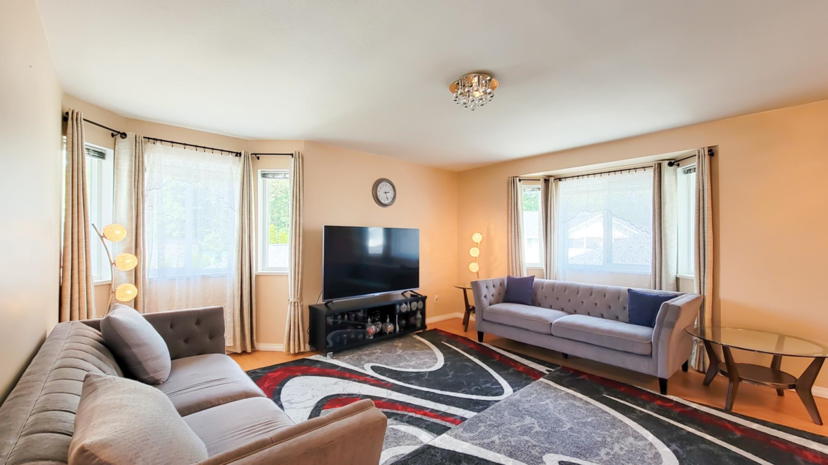 Dining Area Photo of 12 20799 119 Avenue, Maple Ridge, BC