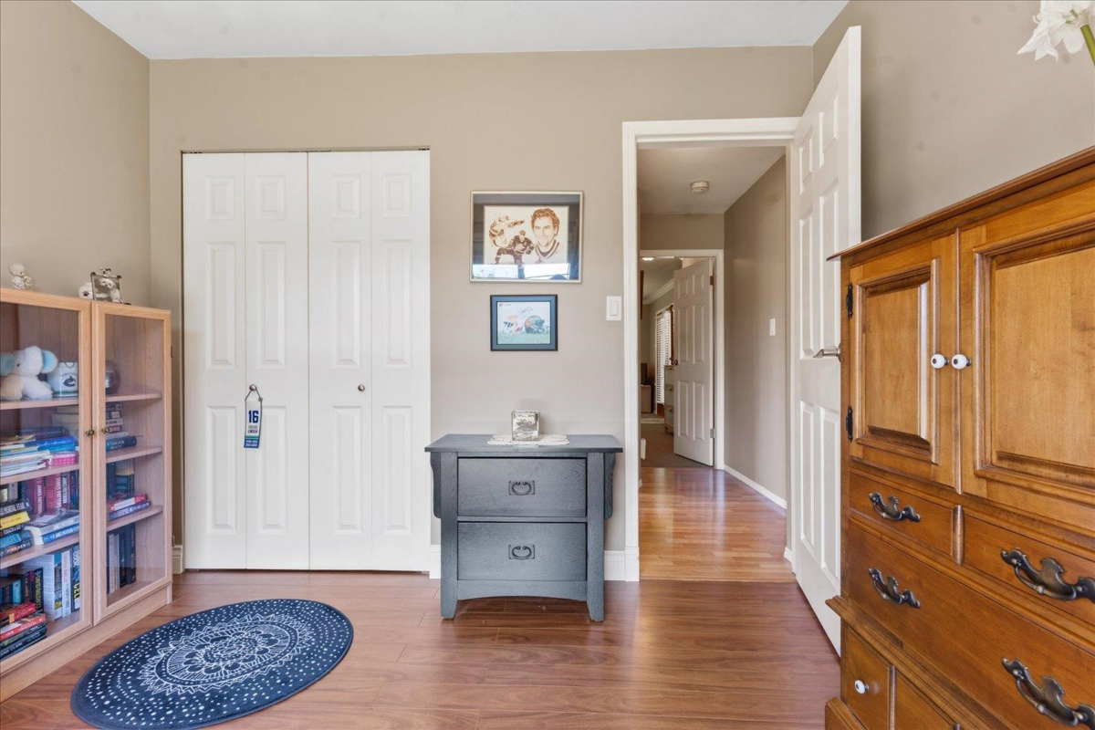 Basement Recreation Room Photo of 26537 28b Avenue, Langley, BC