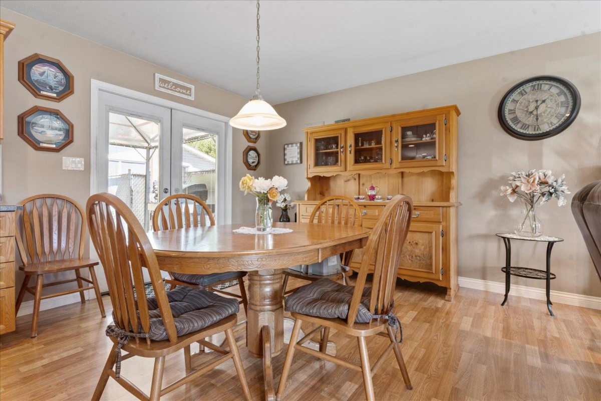 Primary Bedroom Photo of 26537 28b Avenue, Langley, BC