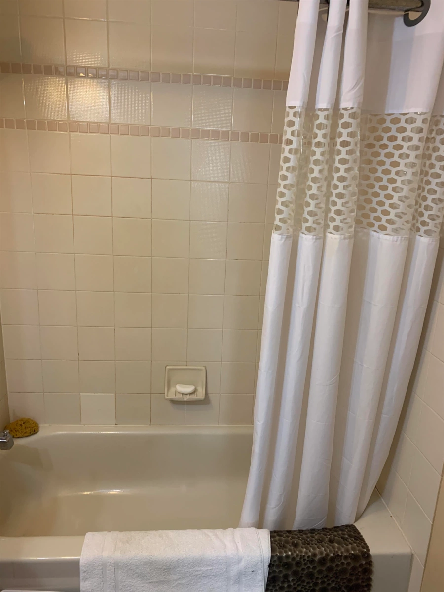 Loft / Bonus Room Photo of 215 1148 Westwood Street, Coquitlam, BC