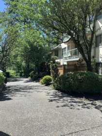 215 1148 Westwood Street, Coquitlam, BC