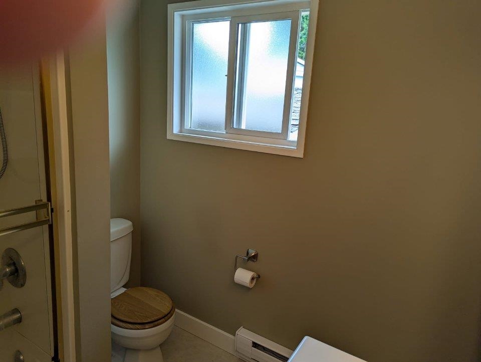 Basement Recreation Room Photo of 1 201 Cayer Street, Coquitlam, BC