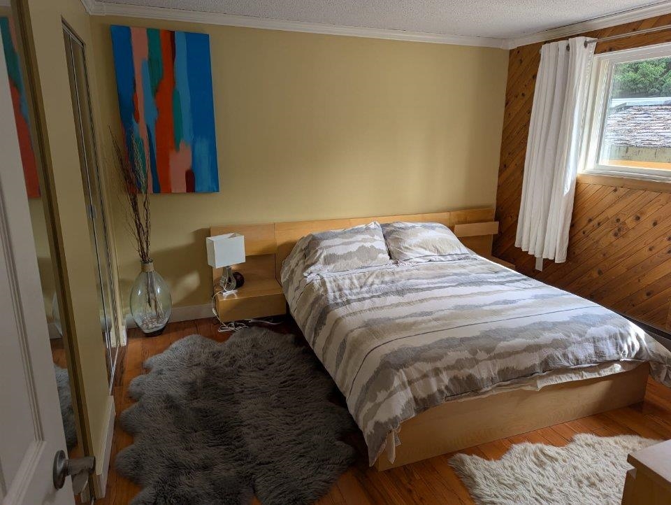 Guest Bathroom Photo of 1 201 Cayer Street, Coquitlam, BC