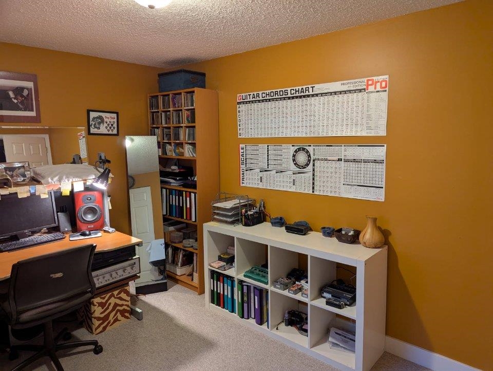 Walk-In Closet Photo of 1 201 Cayer Street, Coquitlam, BC