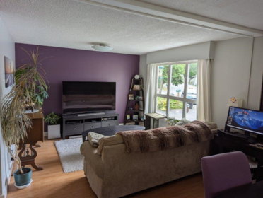 1 201 Cayer Street, Coquitlam, BC
