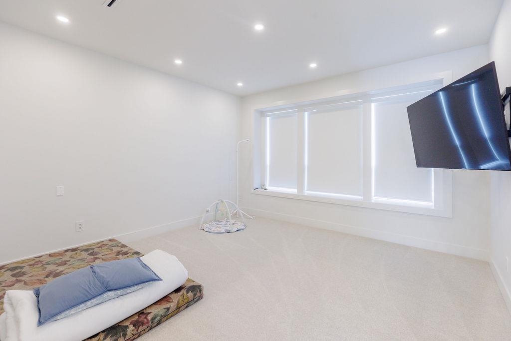 Hot Tub / Spa Photo of 7002 W Brewster Drive, Delta, BC