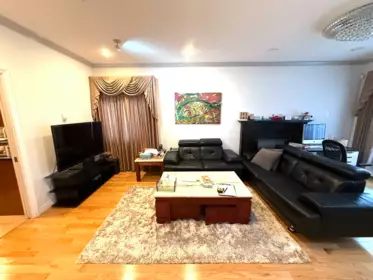2222 E 44th Avenue, Vancouver, BC, Vancouver — Single Family Residence for sale